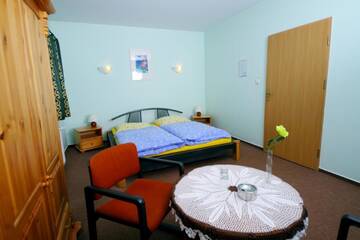 Фото номера Двухместный номер с 1 кроватью Мини-отель Restaurant &amp; Hostel "Broadway" г. Kliniska 9
